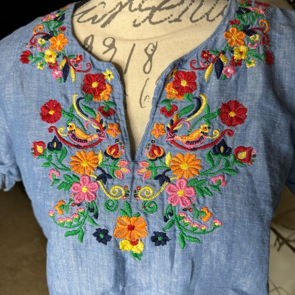 Talbots Sz S Darling Boho Folk Bird Embroidered Chambray Linen Blouse Shirt Top - Picture 3 of 12